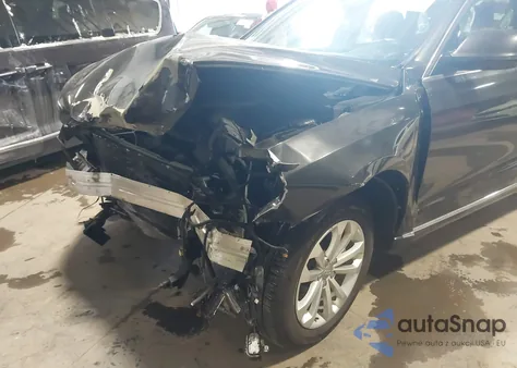 2017 Audi Q5 2.0T Premium z USA, uszkodzony, nr VIN WA1C2AFP9HA025867